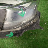 Фара левая Toyota Rav 4 CA40 (2015-2019) LED