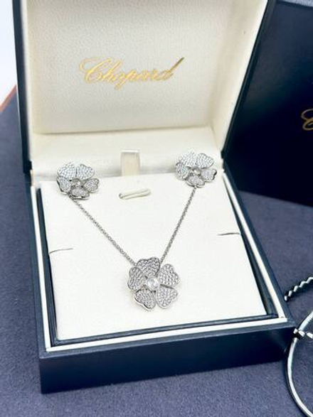 Серьги Chopard