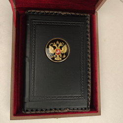Ежедневник А5 "Герб России" (съемная обложка из натуральной кожи) в футляре