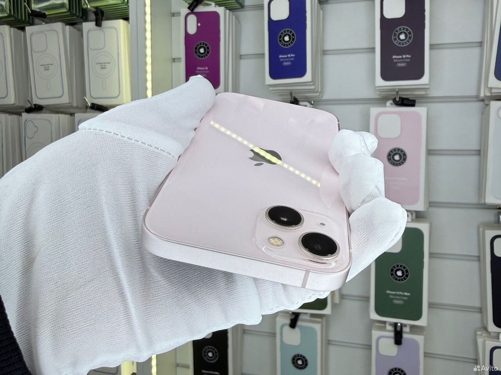 iPhone 13, 256 ГБ, SIM + eSIM б/у