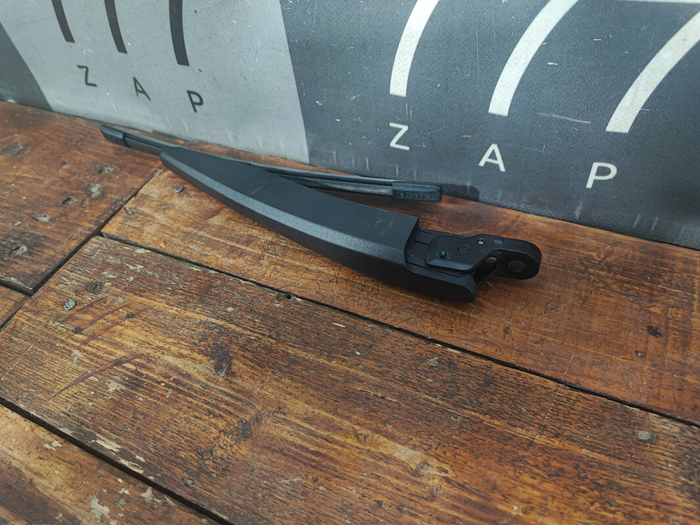 Поводок заднего стеклоочистителя Haval Jolion 21-нв Б/У Оригинал 6310100XST01A