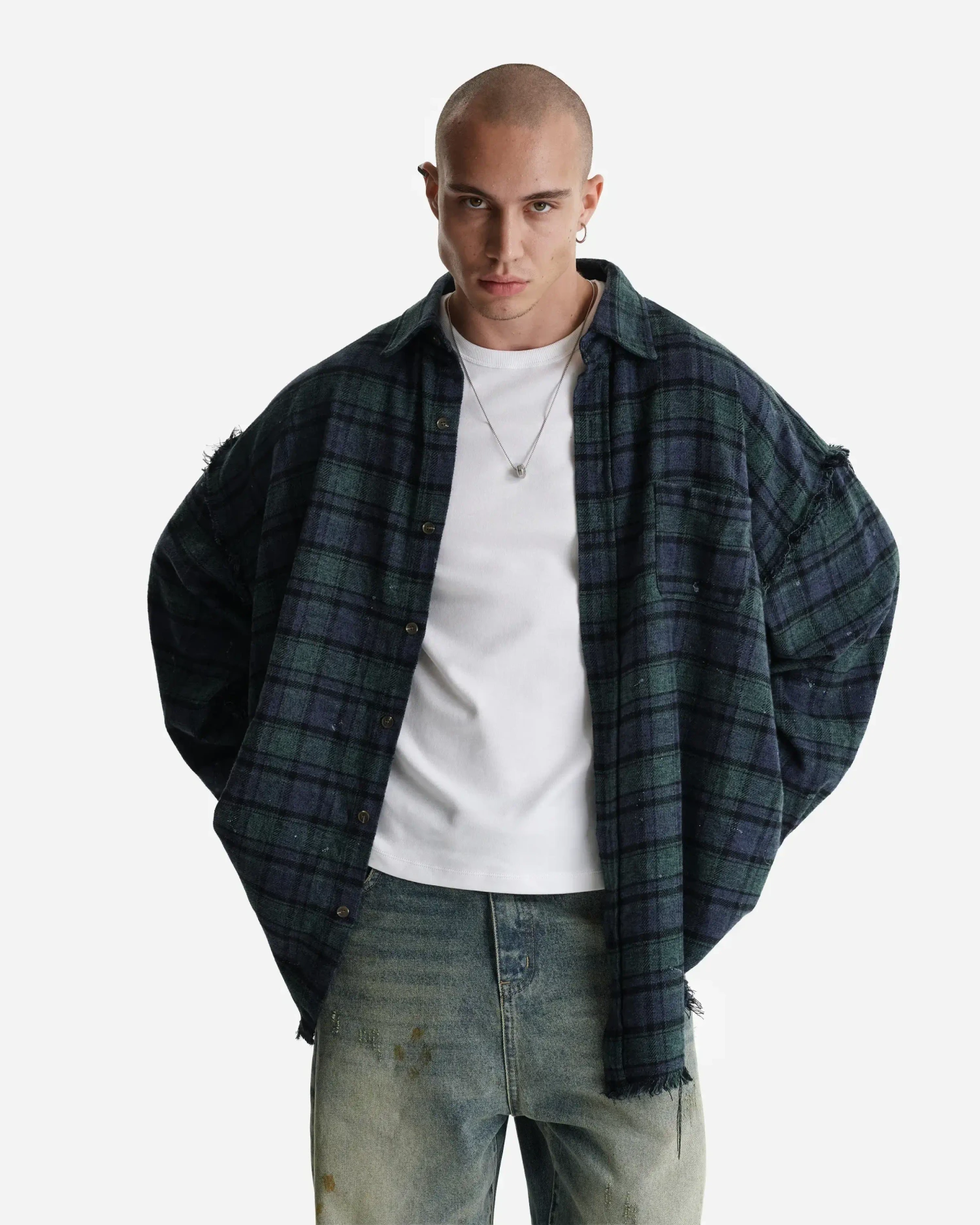 Рубашка в клетку с необработанным краем сине-зеленая