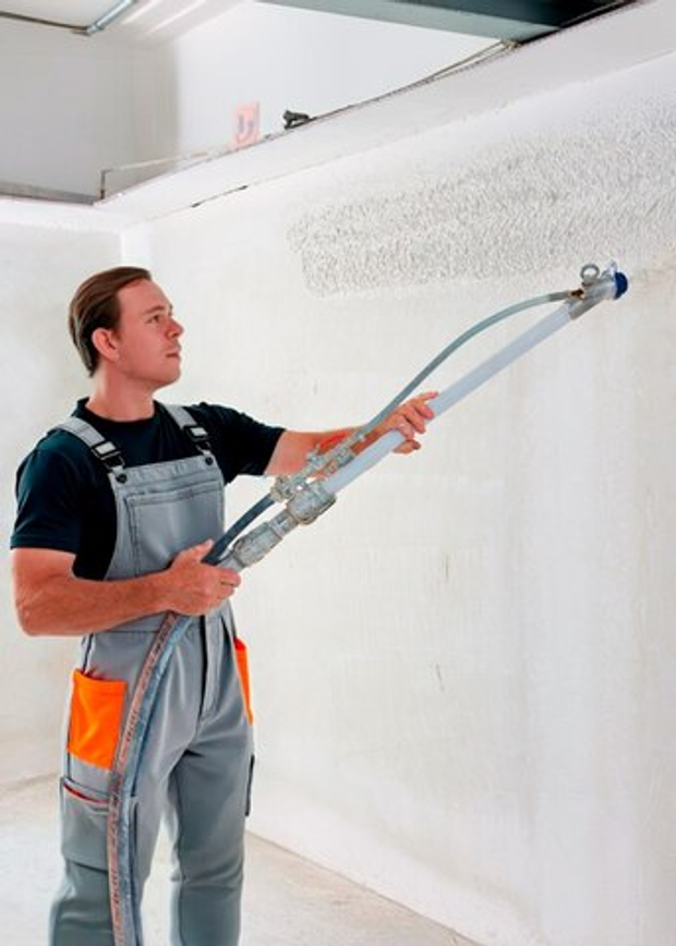Сделаем качественную механизированную штукатурку стен «под ключ» за 2 дня по цене частной бригады и с <span class="actent">гарантией 5</span> лет.