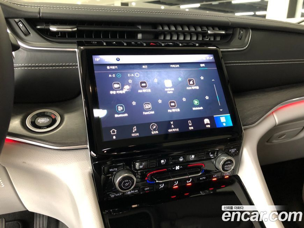Jeep Grand Cherokee (WL) L 3.6 Overland (12.2021)