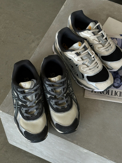 Кроссовки из натуральной замши