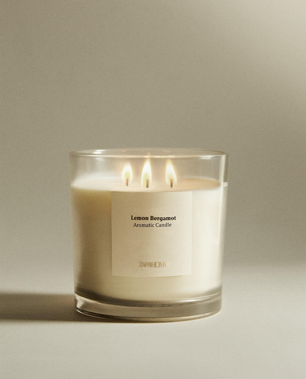 Zara Home - Ароматическая свеча lemon bergamot, 620 г