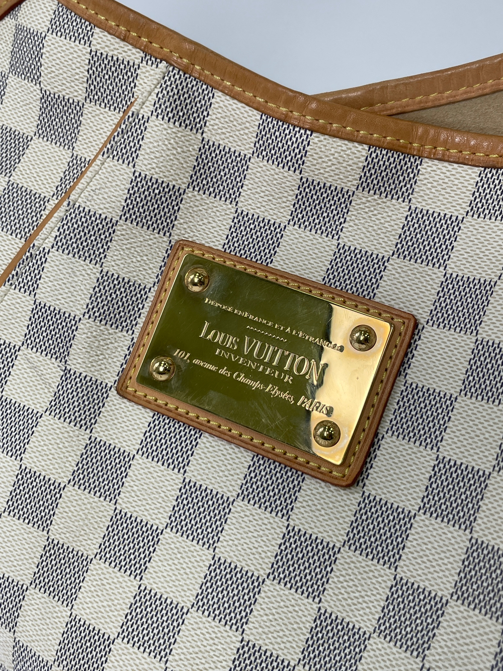 Сумка Louis Vuitton Damier Galliera GM
