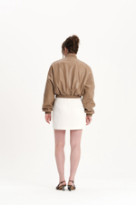 Бежевая кожаная куртка k é k é