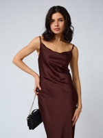 Платье-комбинация из атласа с вырезом качели