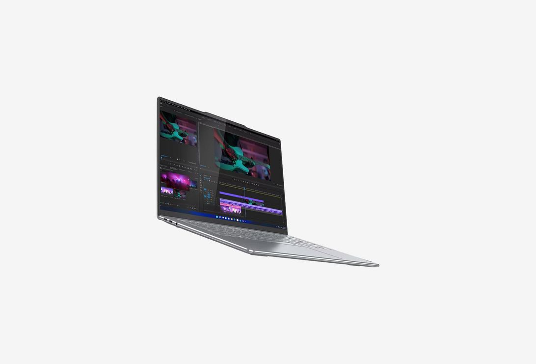 83AA001ERU_0526225100159