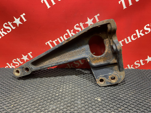 Кронштейн кабины правый 2018г