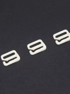 Крючок Arta-F, 10 мм, металл, айвори 004