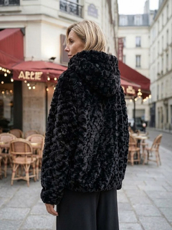 Худи /эко мех / черный