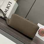 Поясная сумка Loewe