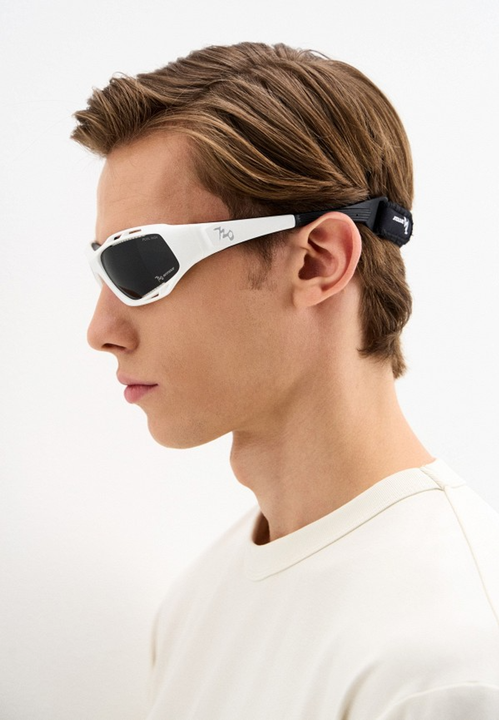 Спортивные очки 720armour Stingray / Matte Pearl White / Polarized Smoke Lens
