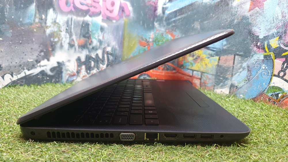 Ноутбук HP i3-5/4Gb