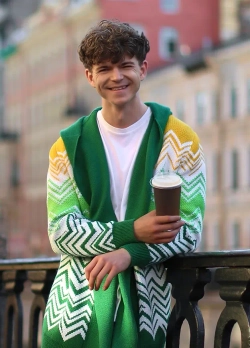 Кардиган с капюшоном