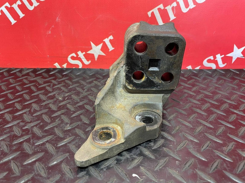 Кронштейн двигателя задний правый