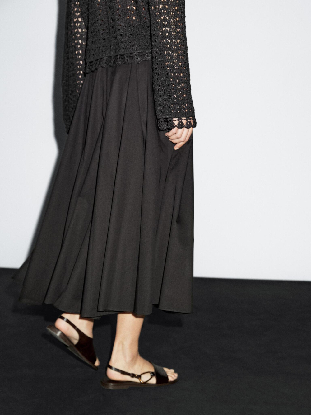 Massimo Dutti Расклешенная юбка из 100% хлопка, черный