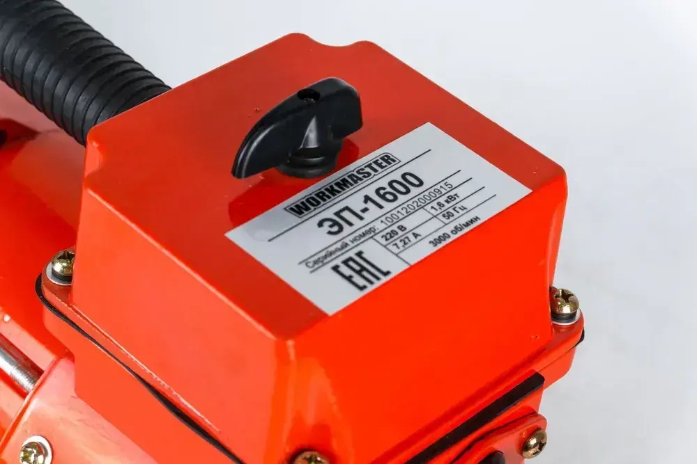 Глубинный вибратор для бетона ЭП-1600