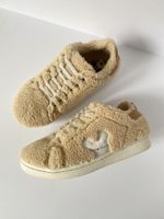 Меховые кроссовки Moaconcept, 32