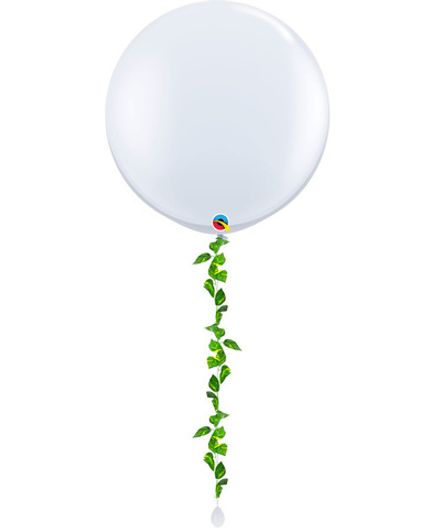 Большой шар с гирляндой из листьев