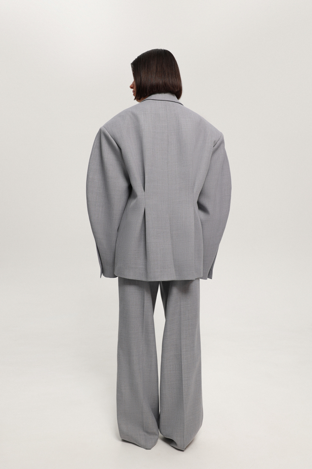 Брюки с посадкой на бёдрах