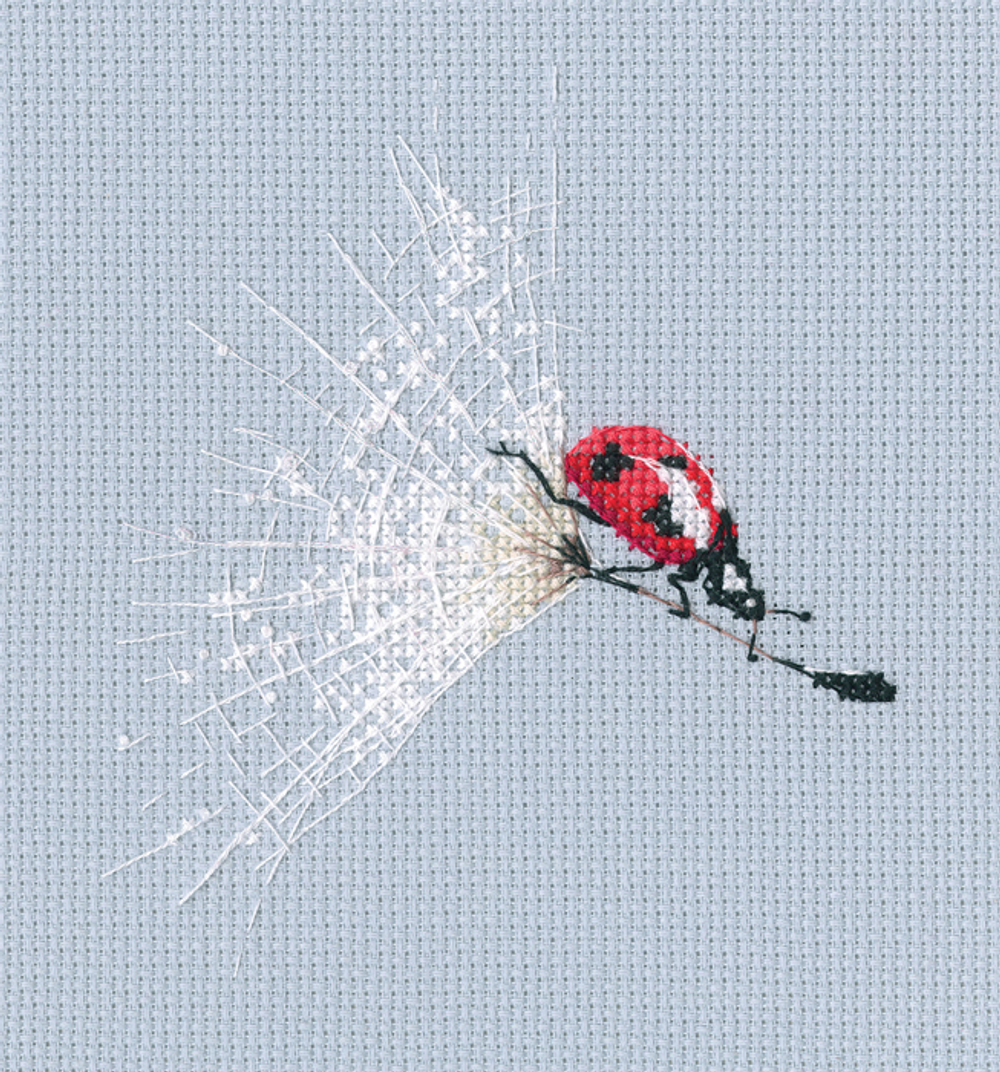 Коллекция:	Цветы / Насекомые¶Название по-английски:	On the dandelion’s parachute¶Название по-русски:
