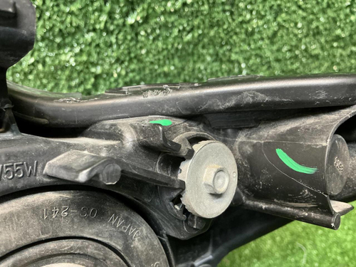 Фара правая Nissan X-Trail T32 (2017-2022) галоген