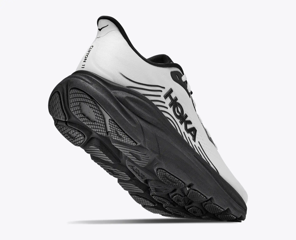 Женские кроссовки Hoka Clifton 11 - White / Black