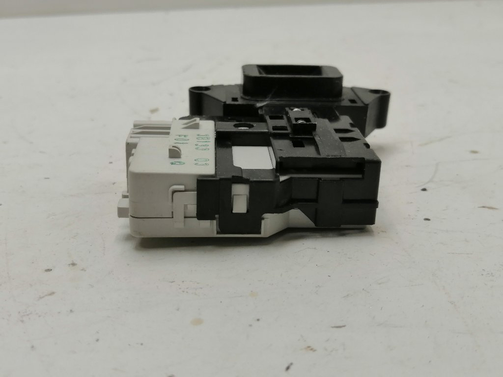 F12A8CDP кт106 Блокировка люка для стиральной машины LG F12A8CDP б/у
