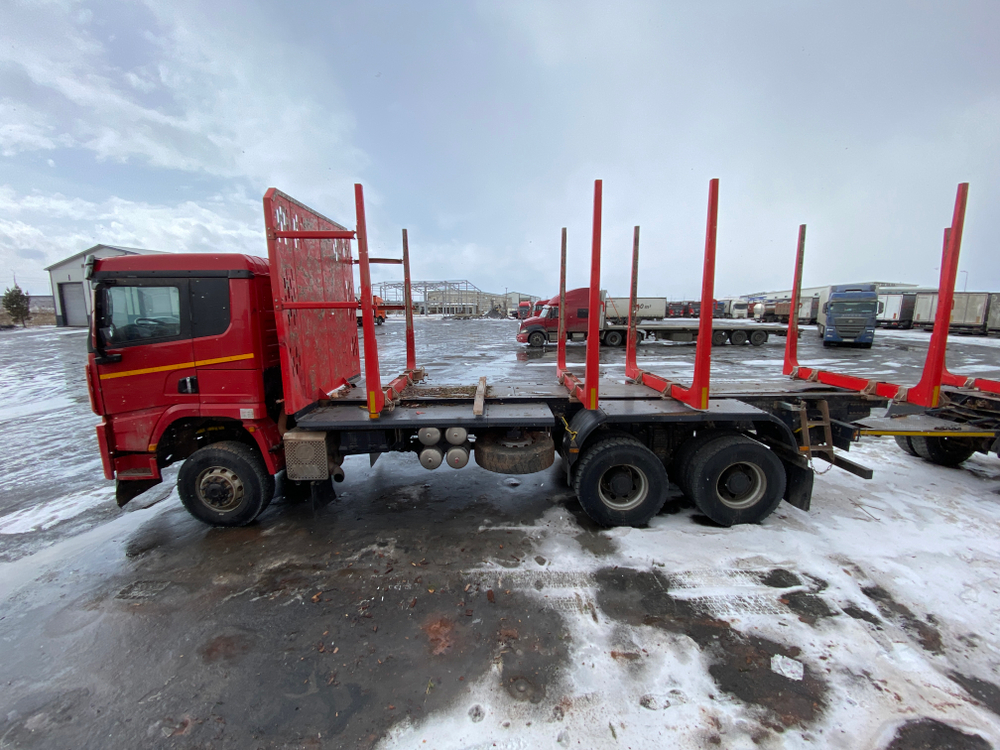 Shacman (Shaanxi) SX* 6x6 Сортиментовоз 3258B2 (Дизельный, 11,6 л, 423 л.с., МТ)