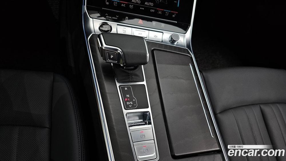 Audi A6 (C8) 40 TDI Premium (10.2023)