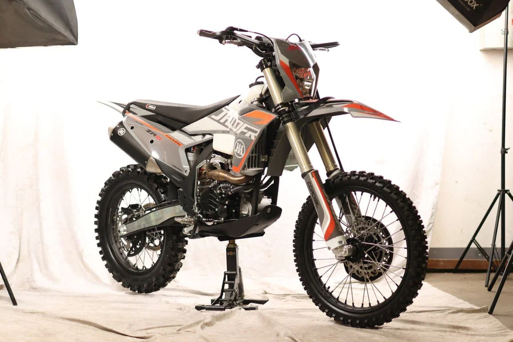 Мотоцикл JHL ZR6 NB300 (174MN-3) ENDURO