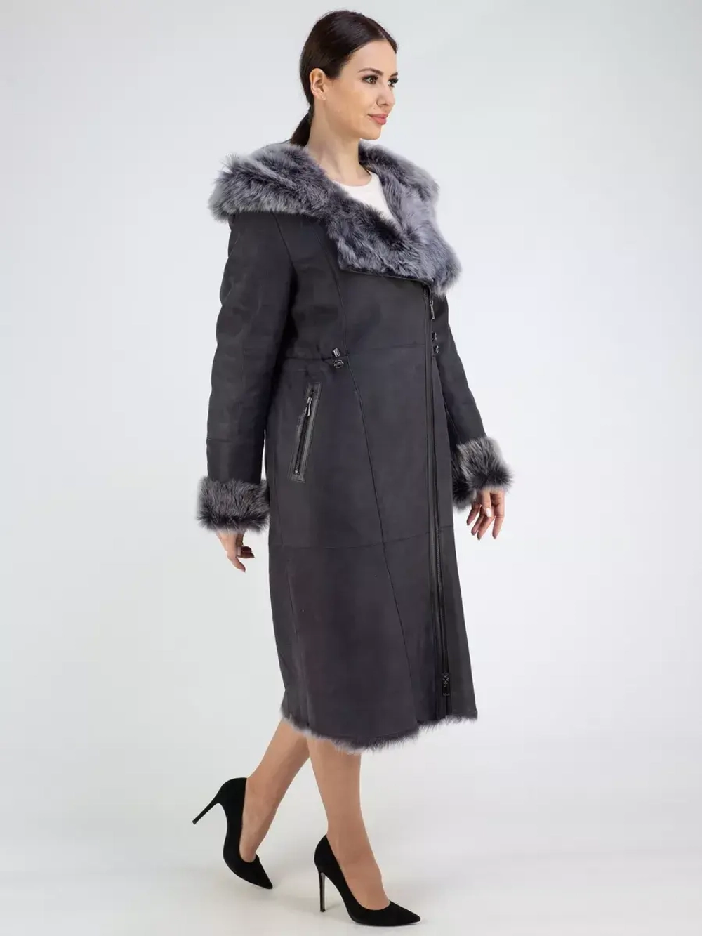 Дубленка зима натуральная с капюшоном длинная