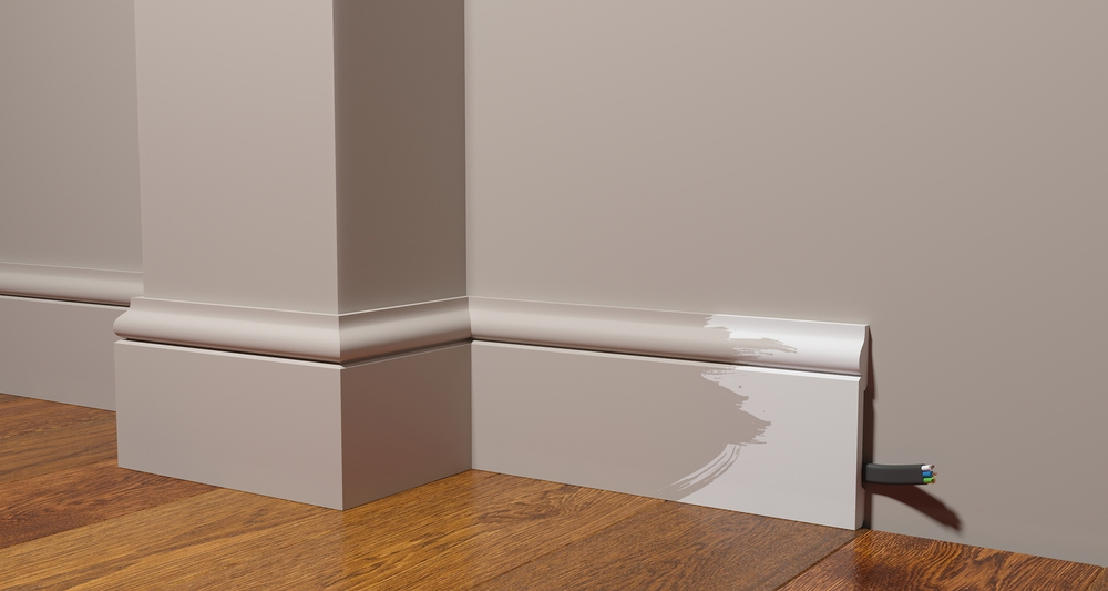 DD004/Плинтус (119x15x2000мм)/13