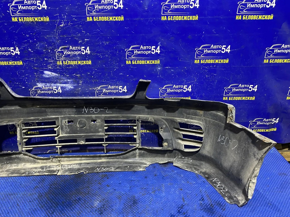 Бампер передний NISSAN R'NESSA 1997