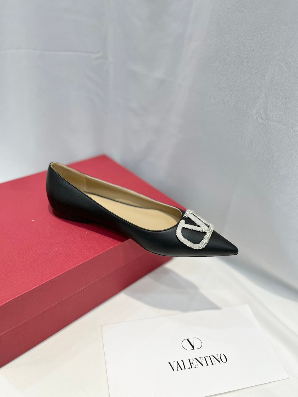 Valentino Vlogo Ballet Flat