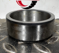 Втулка 9W-0330