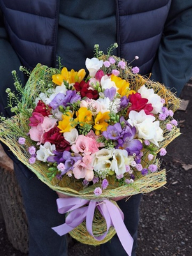 Фрезии. Нежность, аромат и элегантность в каждом букете