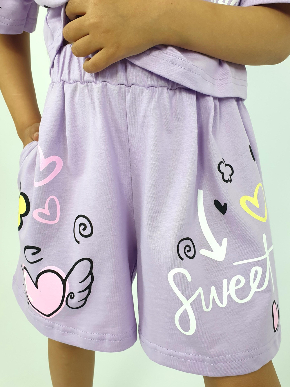 02-121-3 Комплект для девочки (фуфайка+ шорты)