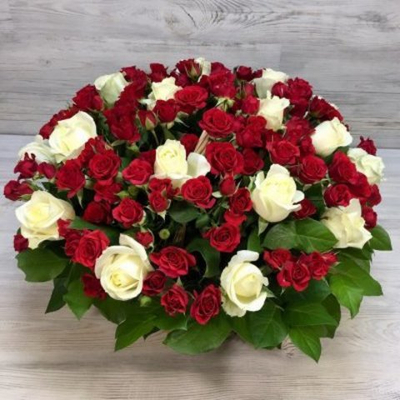 Корзина микс из розы