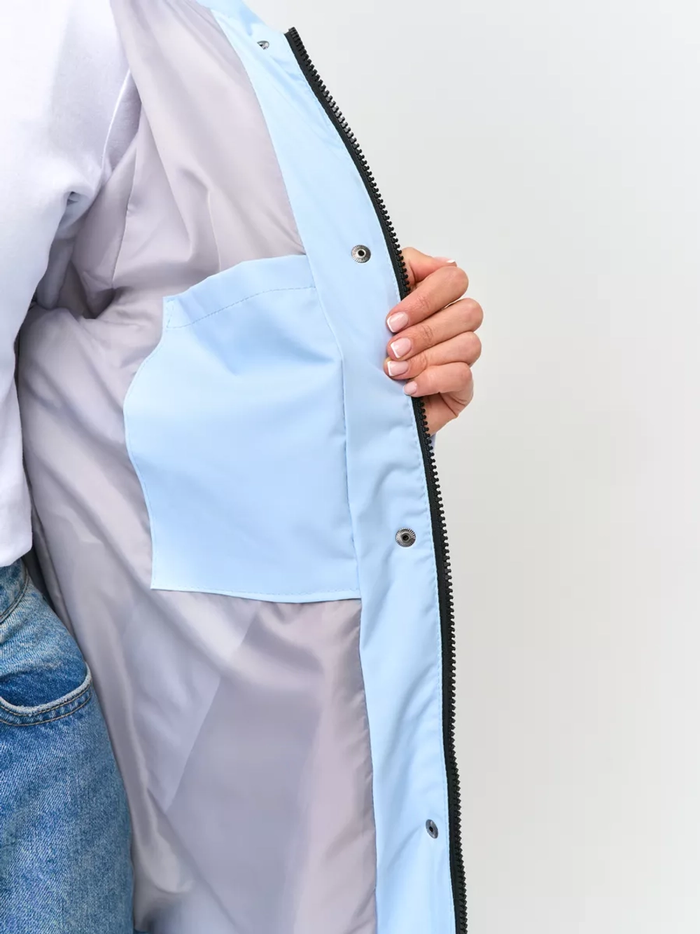 Куртка демисезонная с капюшоном