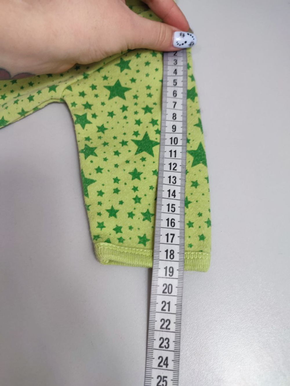 Боди зеленое красивое на 0-3 месяца