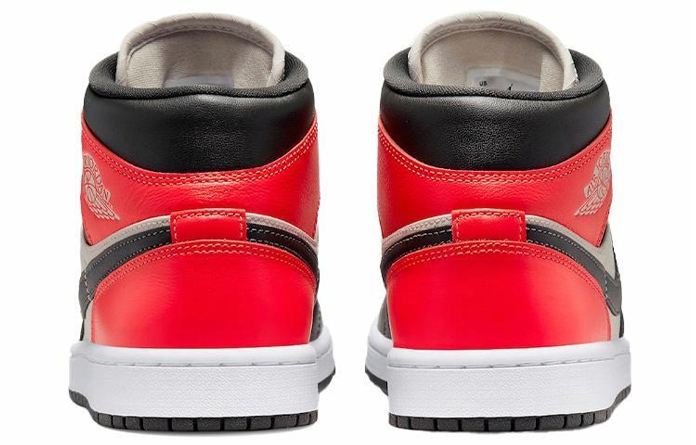 Кроссовки Jordan Air Jordan 1 Mid Se "Newsprint" (Женская размерная сетка)