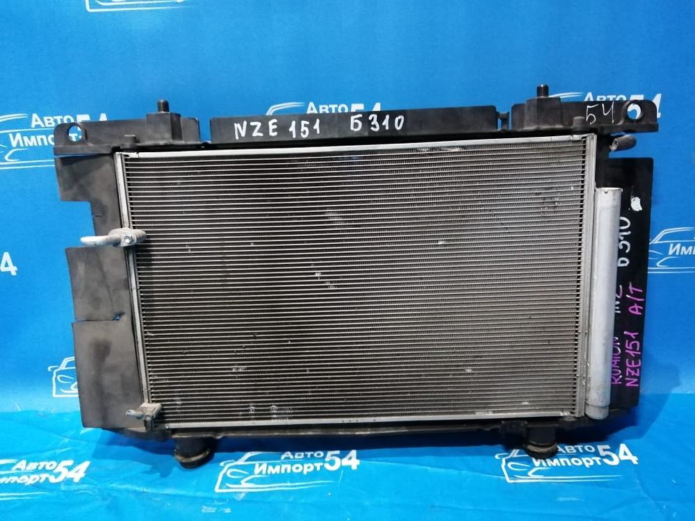 Радиатор двигателя TOYOTA AURIS 2006-2012