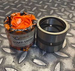 Втулка 61M7-10020