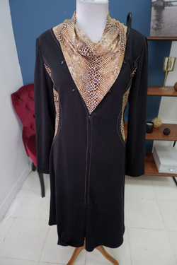 Платье черное со вставками 52 размер