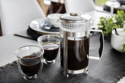 Kitchen Craft - Набор заварник 1л + 2 стакана 230мл La Cafetière / артикул   LCTRIEST3PC  / GTIN 5057982062071