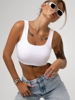 Белый кроп топ укороченный под пиджак
